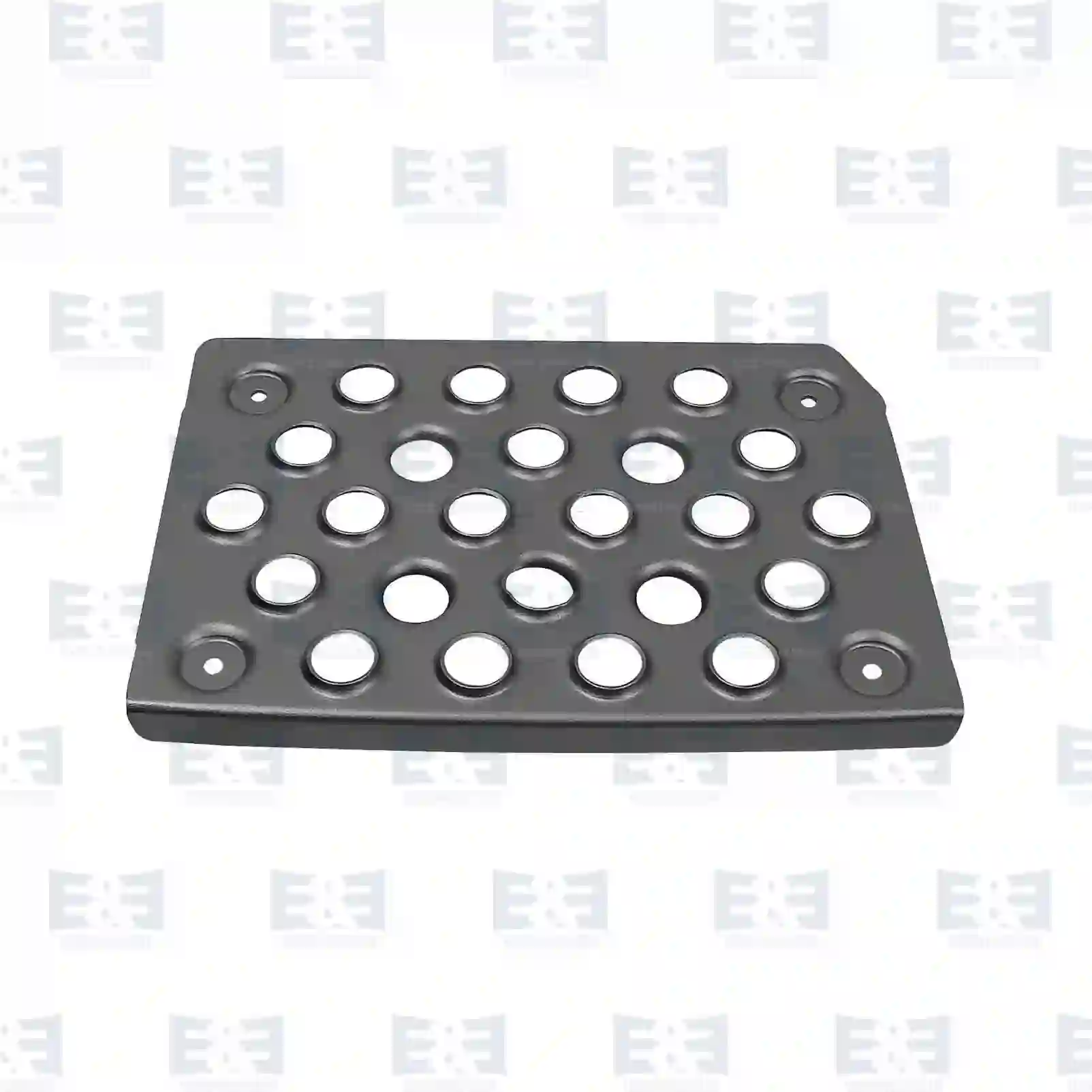  Step, lower, left || E&E Truck Spare Parts | Truck Spare Parts, Auotomotive Spare Parts